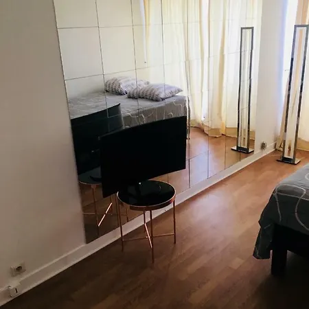 Rue De La Pompe Appartement